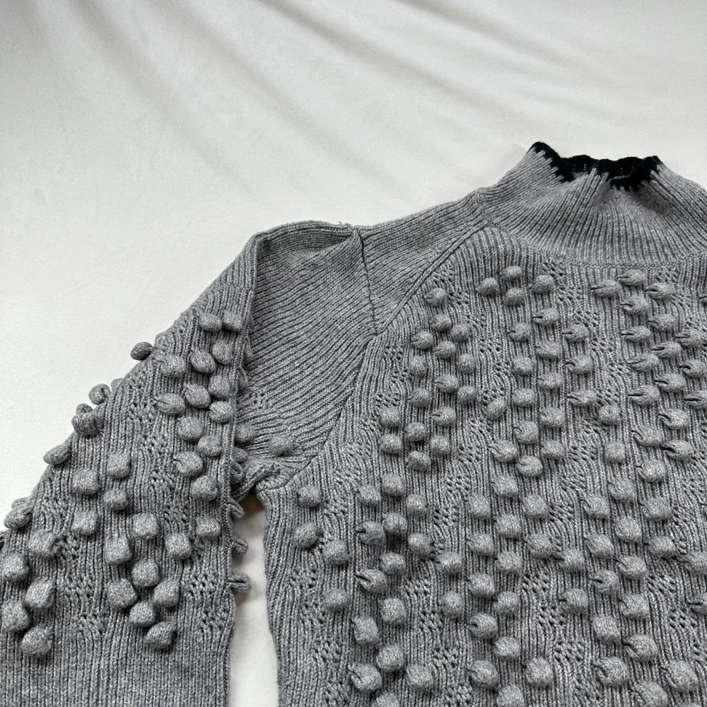 BCBGMAXAZRIA Mock Neck Bobble Knit Sweater Merino Wool Grey Size‎ Large